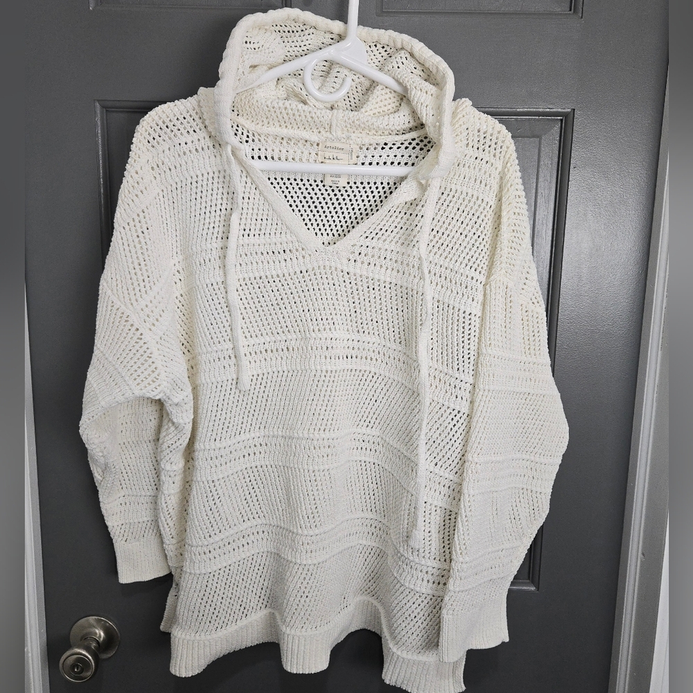 Open Knit Soft White Sheath Hoodie